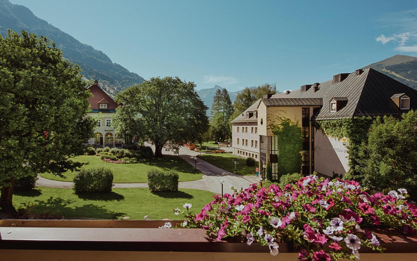 Appartement Hotel Panorama-Im Bademantel Direkt In Die Alpentherme Bad Hofgastein Exterior foto