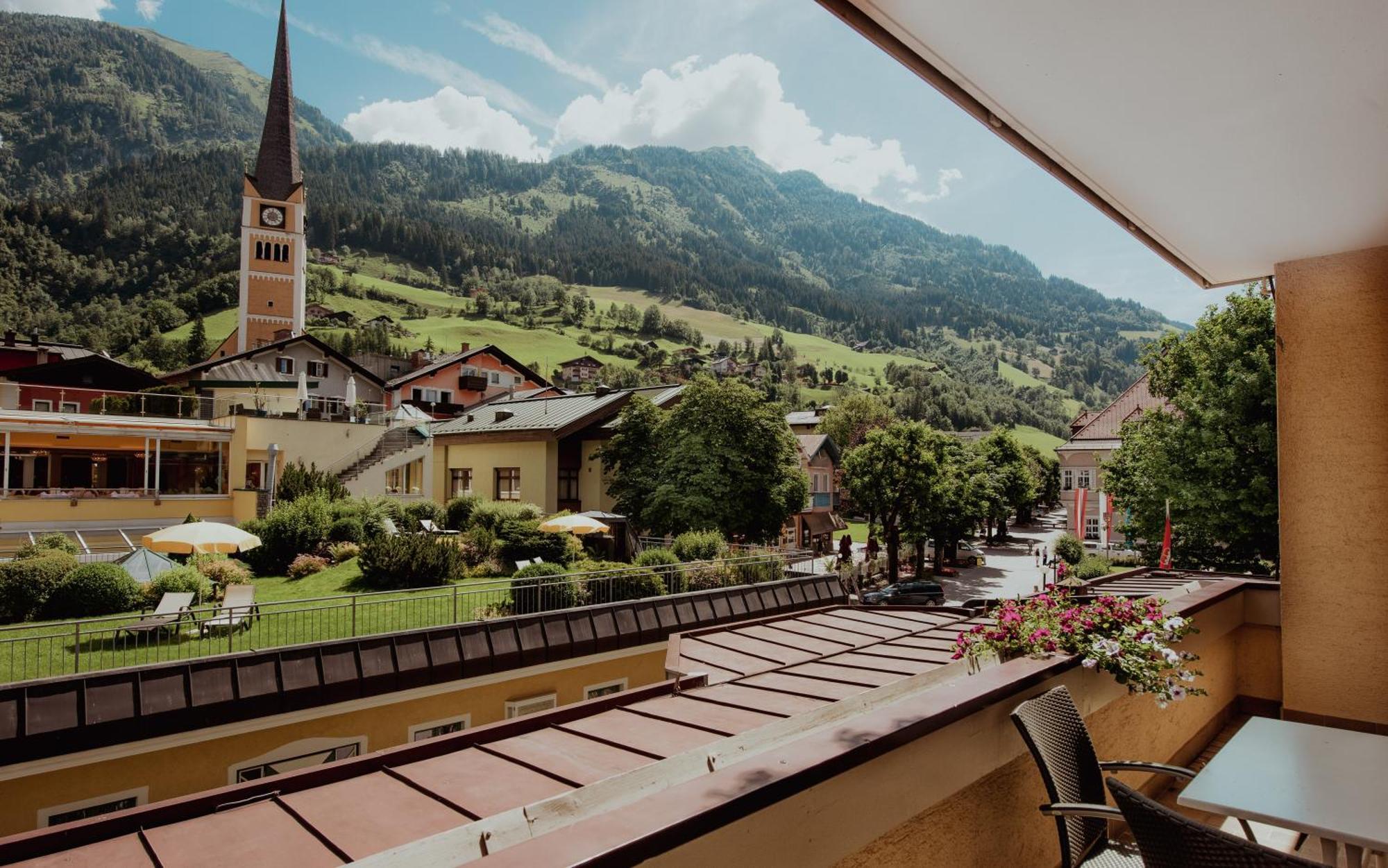 Appartement Hotel Panorama-Im Bademantel Direkt In Die Alpentherme Bad Hofgastein Exterior foto